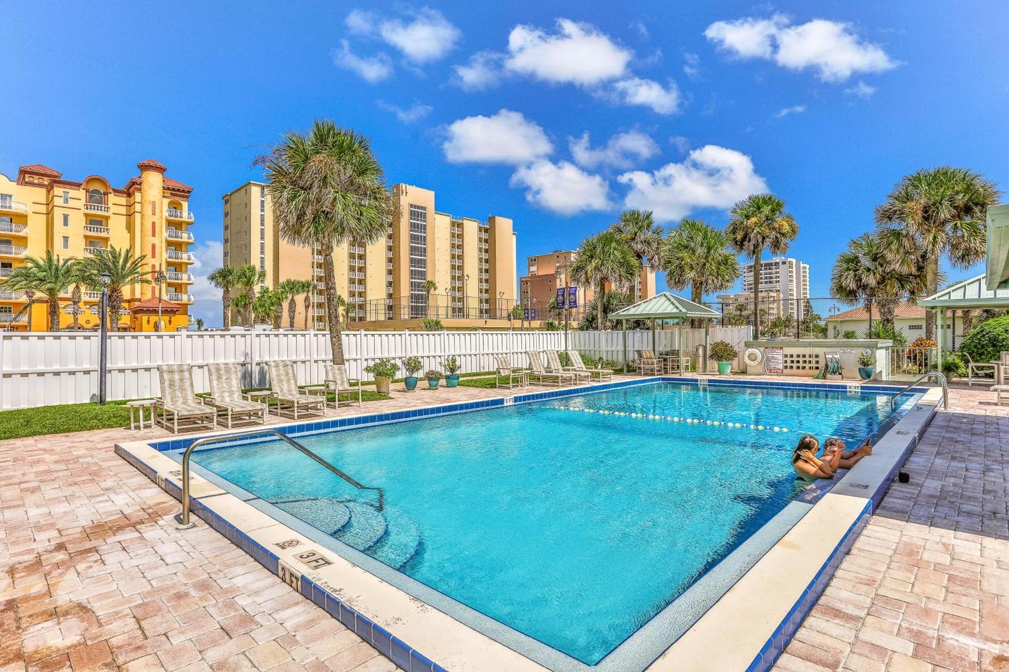 Beach Beauty Daytona Beach Shores Ruang foto